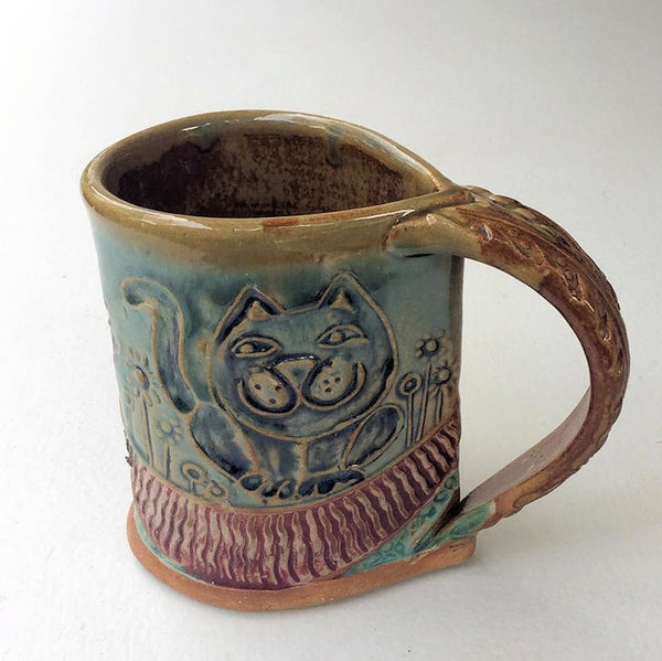 Cat Pottery Mug Handmade Artisan Coffee & Tea Cup – Perfect Gift for Nature and CatLovers