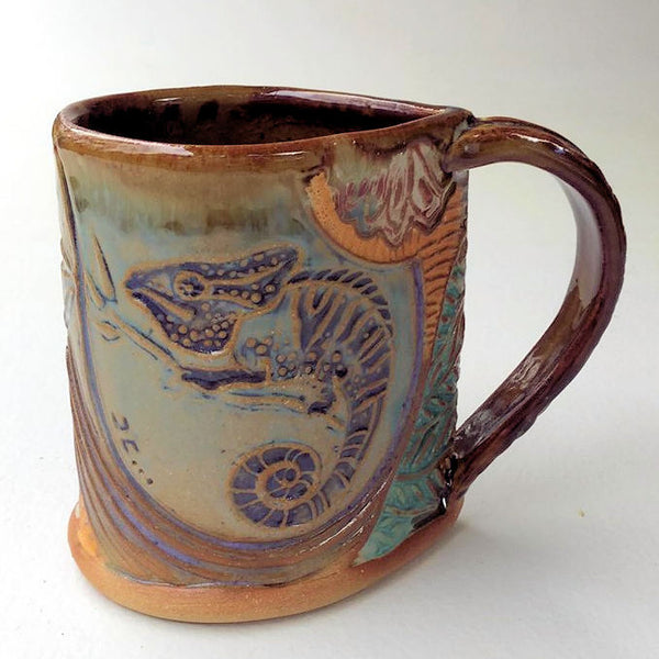 Chameleon  Pottery Mug Handmade Artisan Coffee & Tea Cup – Perfect Gift for Nature and ChameleonLovers