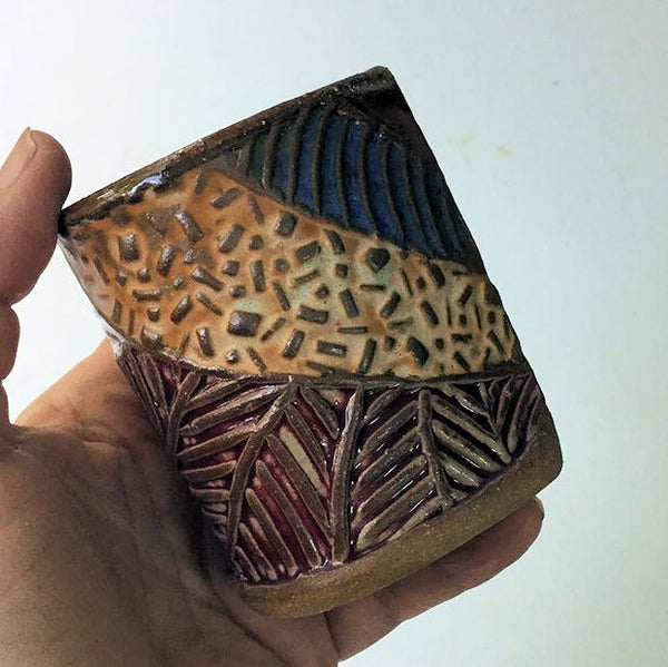 Tea Set with Five Cups and Tray - Microwave and Dishwasher Safe