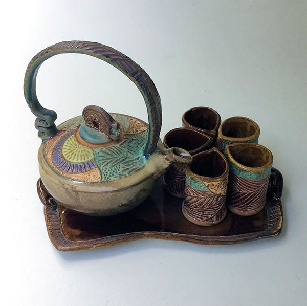 Tea Set with Five Cups and Tray - Microwave and Dishwasher Safe