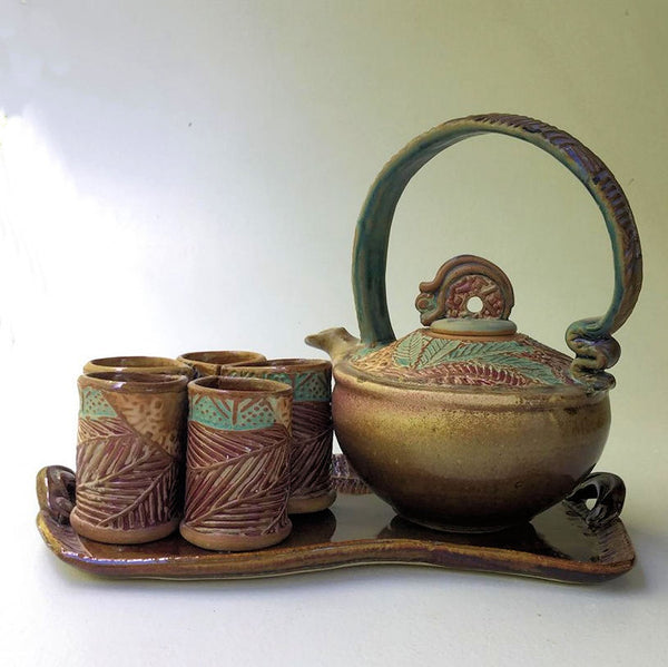 Tea Set with Five Cups and Tray - Microwave and Dishwasher Safe