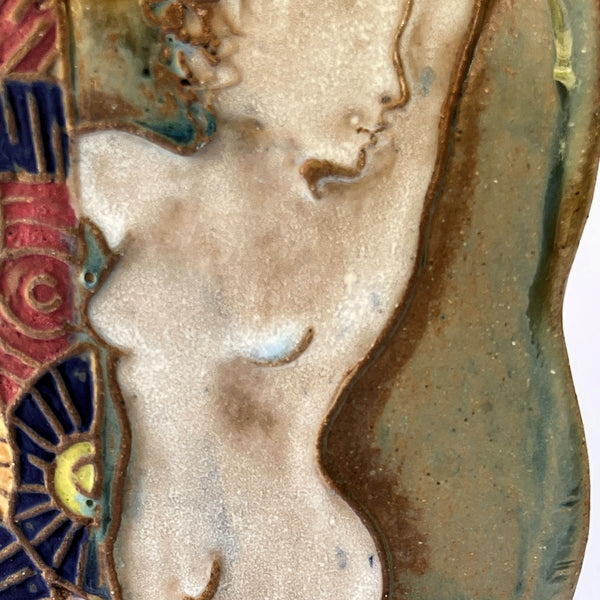 Figurative Vessel Pottery with Agate Lid