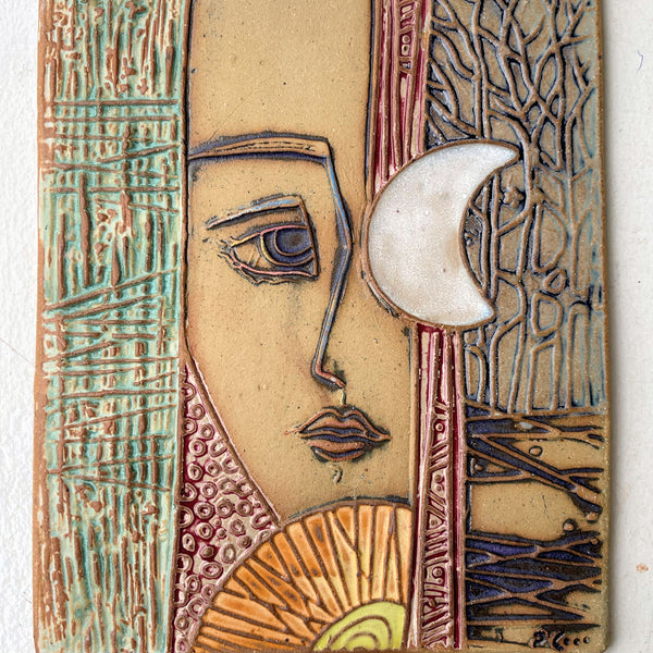 Modern Abstract Face – Ceramic Pottery Wall Hanging